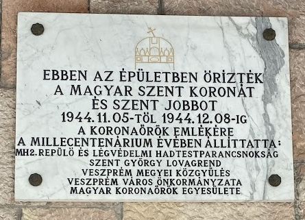 emléktábla